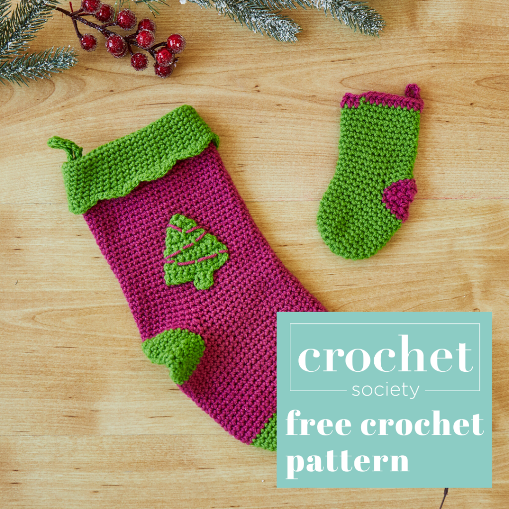 free mini stocking crochet pattern for tree decoration
